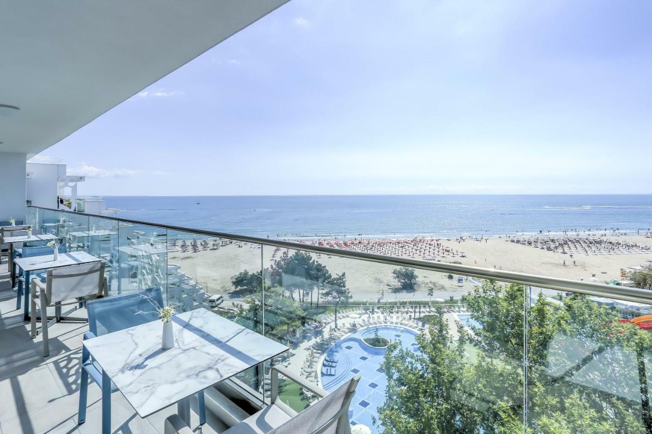 Maritim Hotel Paradise Blue Albena Exterior photo